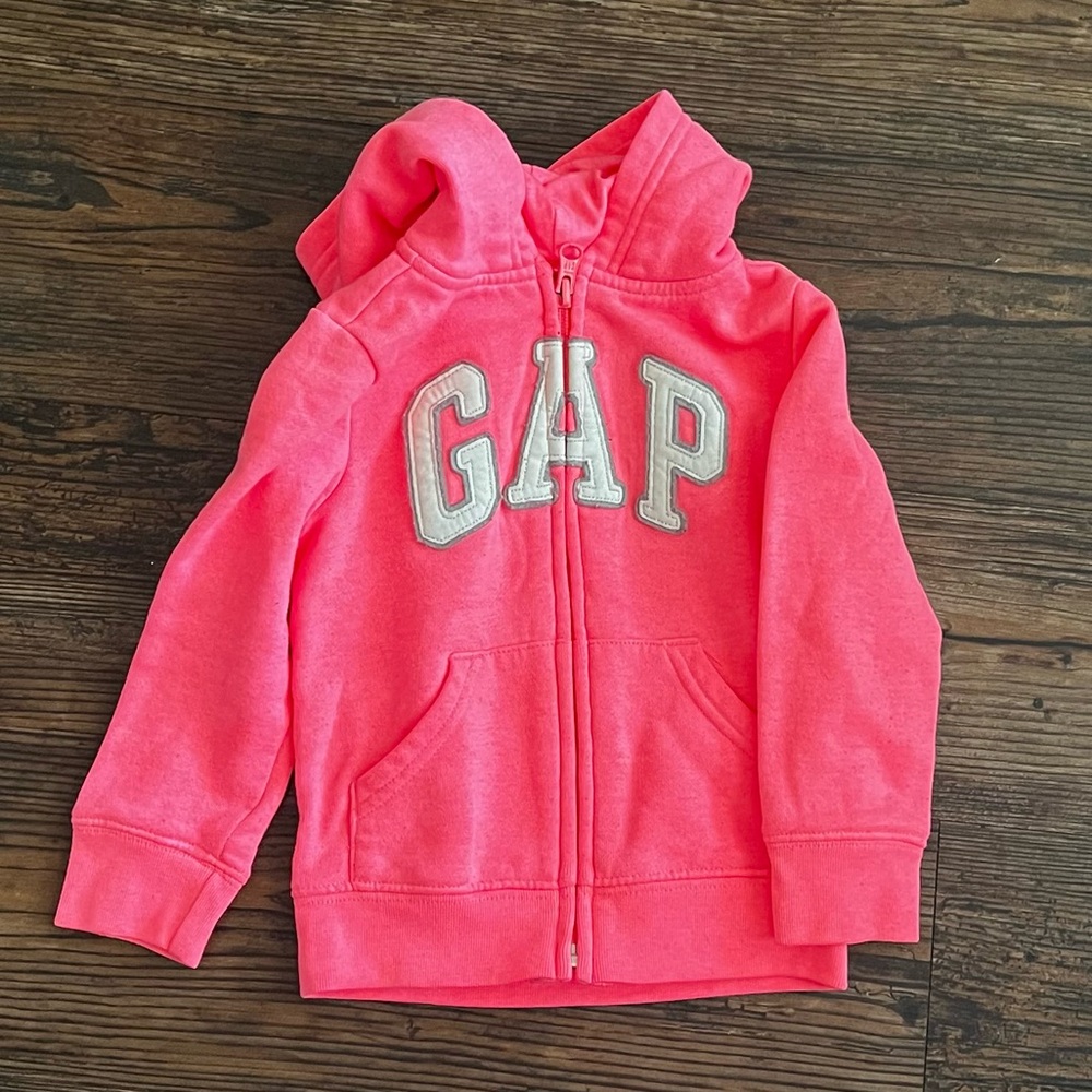 Girls sweater